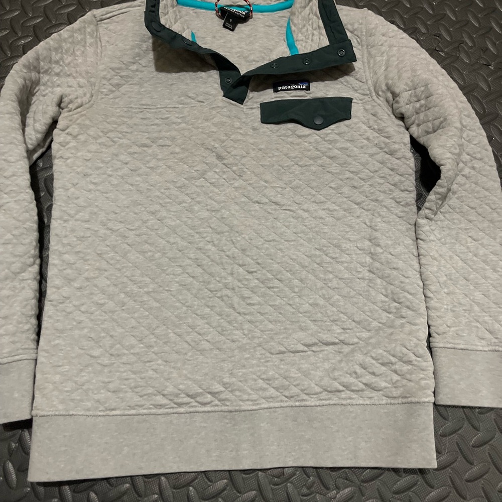 Quilted pullover